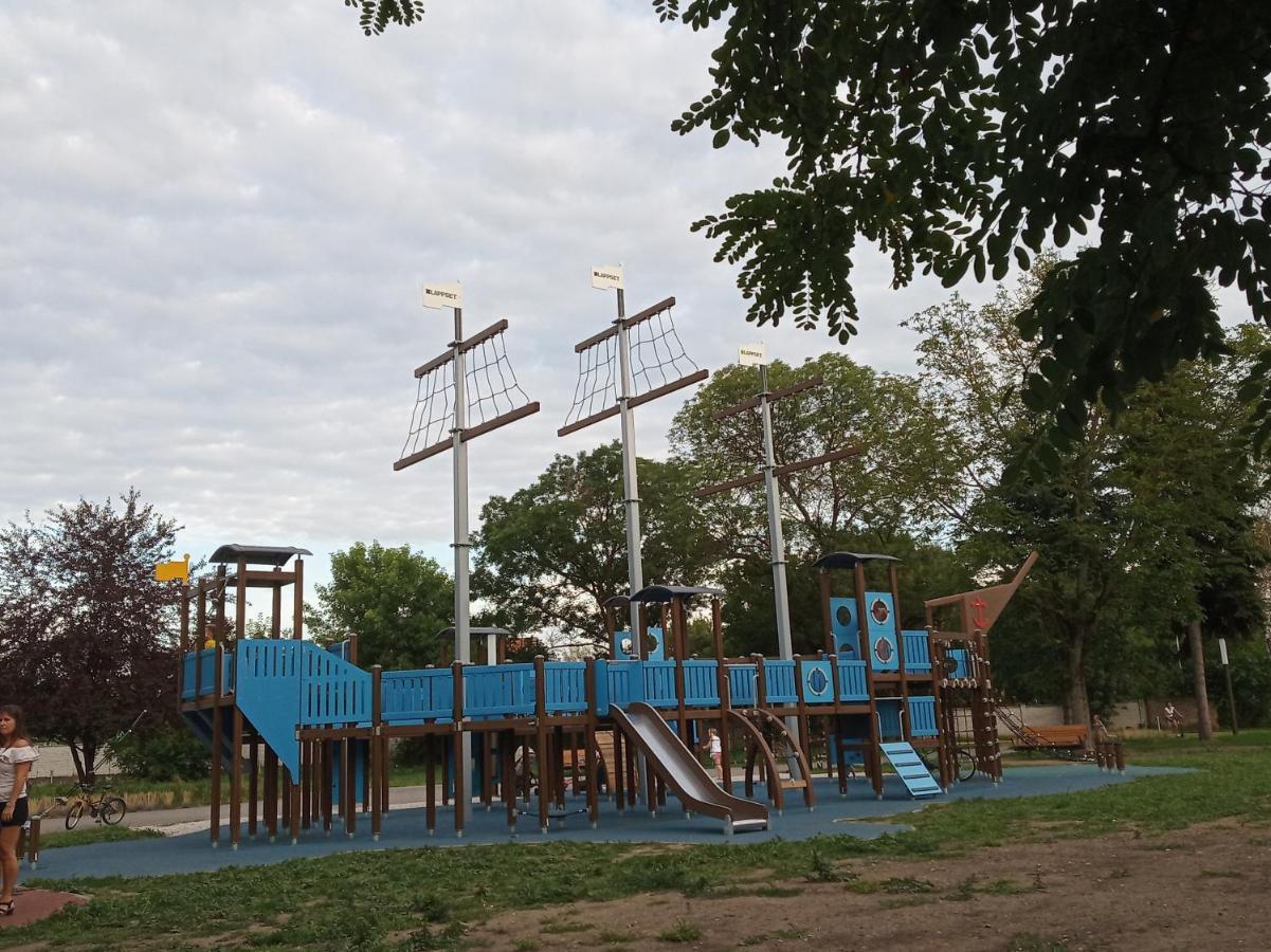 Hajdúszoboszló Bazsi Apartman מראה חיצוני תמונה