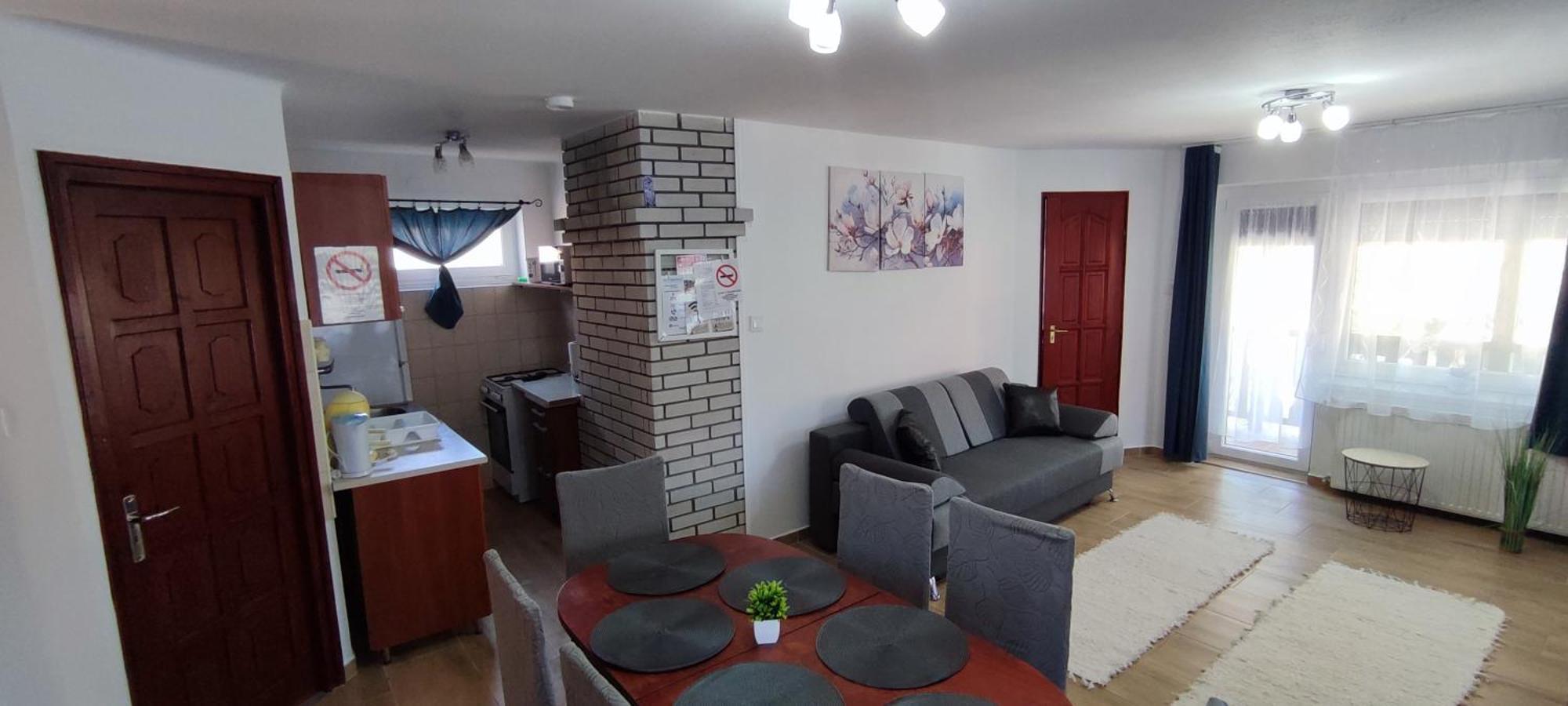 Hajdúszoboszló Bazsi Apartman מראה חיצוני תמונה